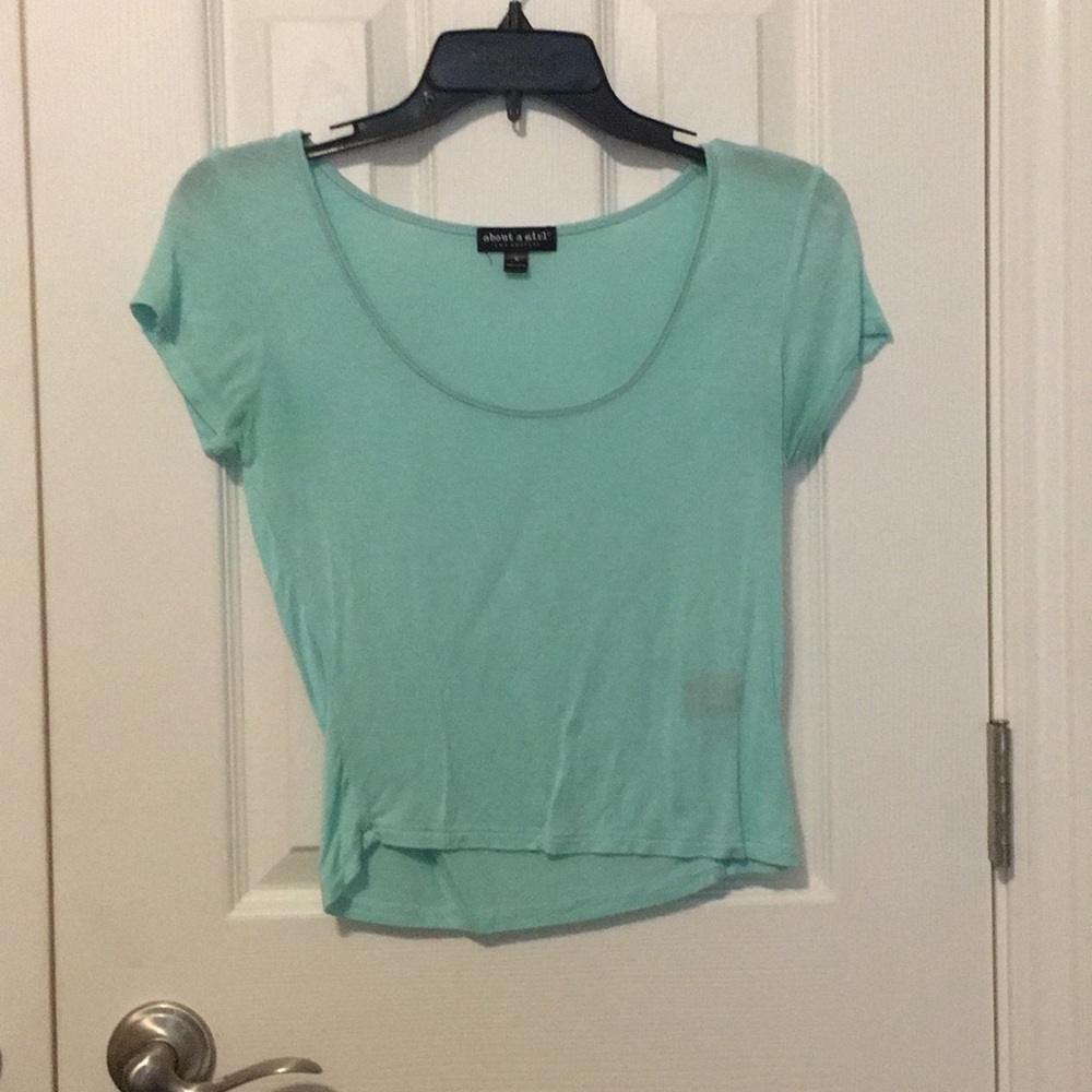Basic crop top